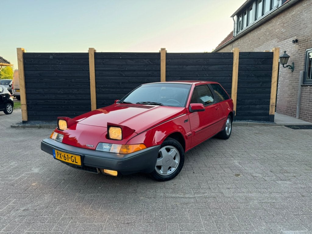 Volvo 480 1.7 ES 1989 Rood ORG nederlands | Weinig Km |, Auto's, Volvo, Stof, 980 kg, Zwart, 4 cilinders