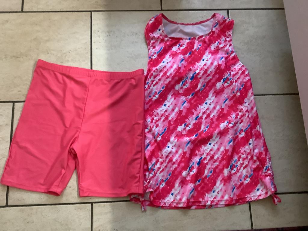 Shirt. met. Broek( je).    mt  M.    Nieuw!!, Kleding | Dames, Sportkleding, Maat 38/40 (M), Overige typen, Nieuw, Ophalen of Verzenden