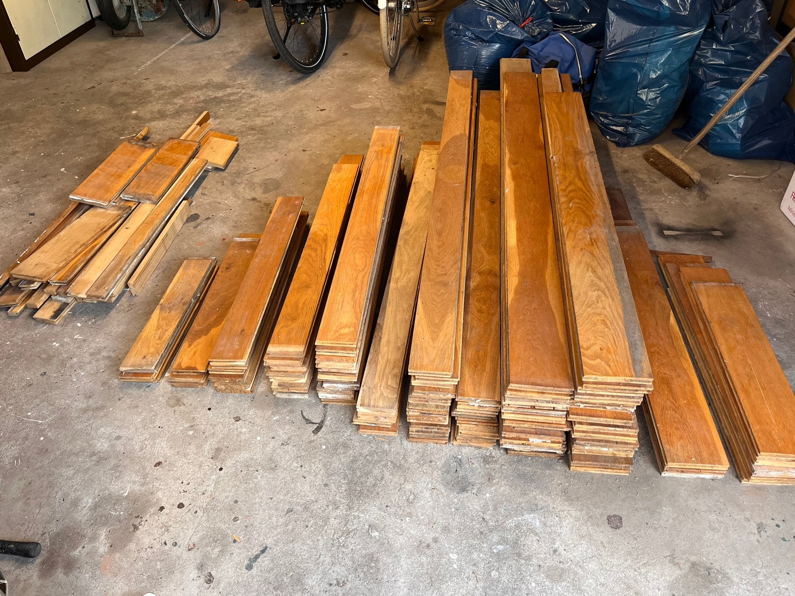 Massief eiken planken / vloerdelen, Ophalen, Minder dan 25 mm, Eiken, Zo goed als nieuw