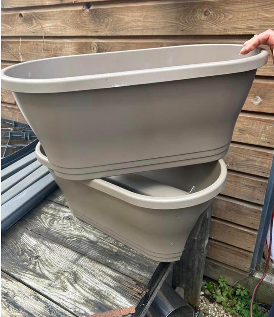 Plantenbak voor tuin of balkon, Tuin en Terras, Kunststof, Minder dan 30 cm, Rond, Ophalen of Verzenden