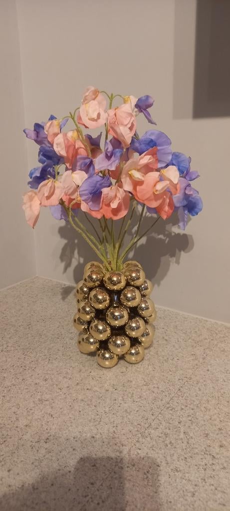 Vaasje met zijde bloemen, Ophalen, Zo goed als nieuw