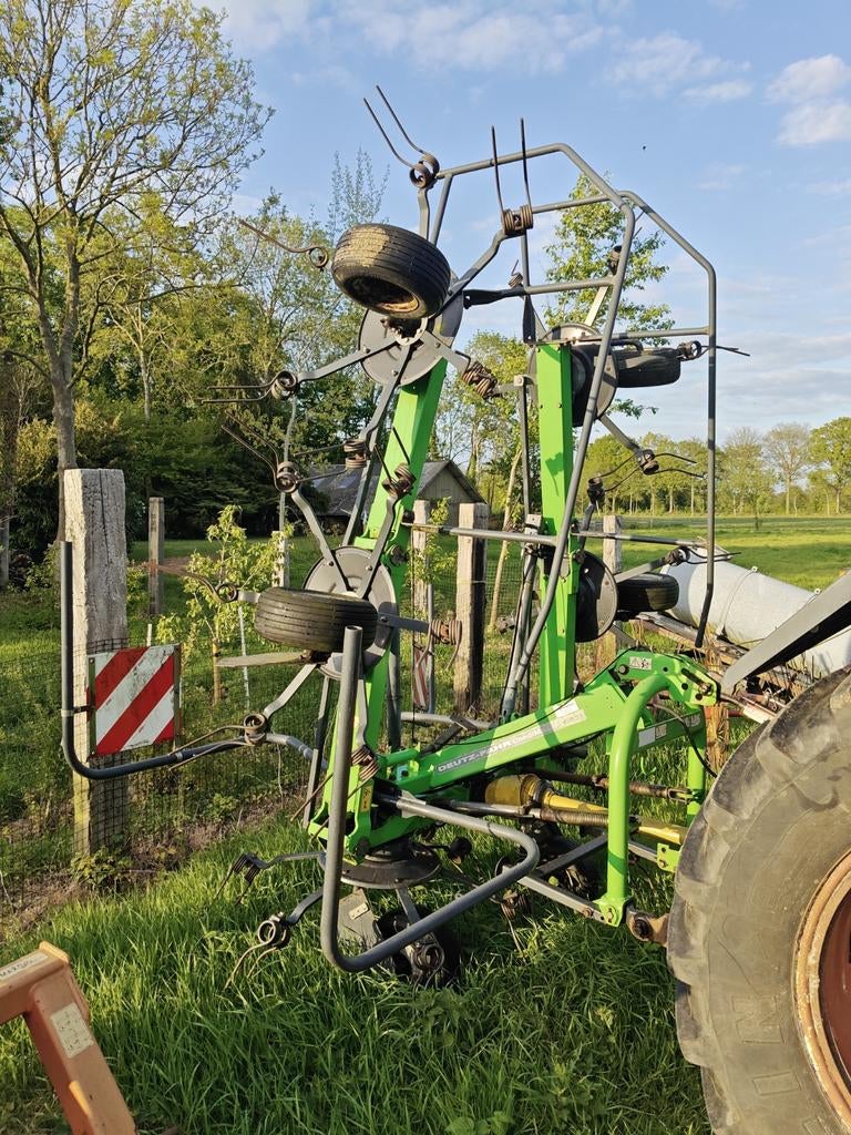 Deutz Fahr Condimaster 6821 hooi schudder, Ophalen, Gebruikt
