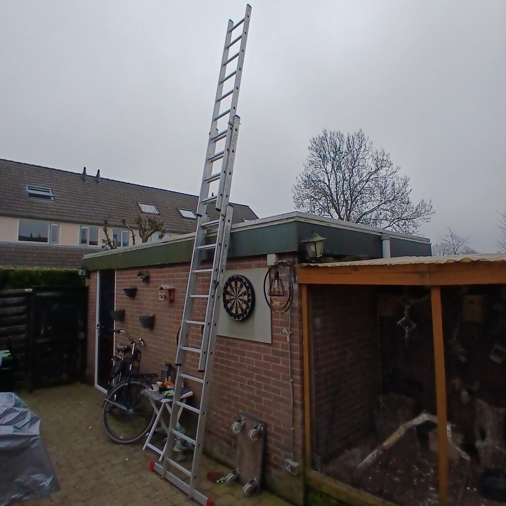 Universele uitschuifbare ladder - 4 meter of meer, Doe-het-zelf en Verbouw, Ladders en Trappen, Ophalen of Verzenden