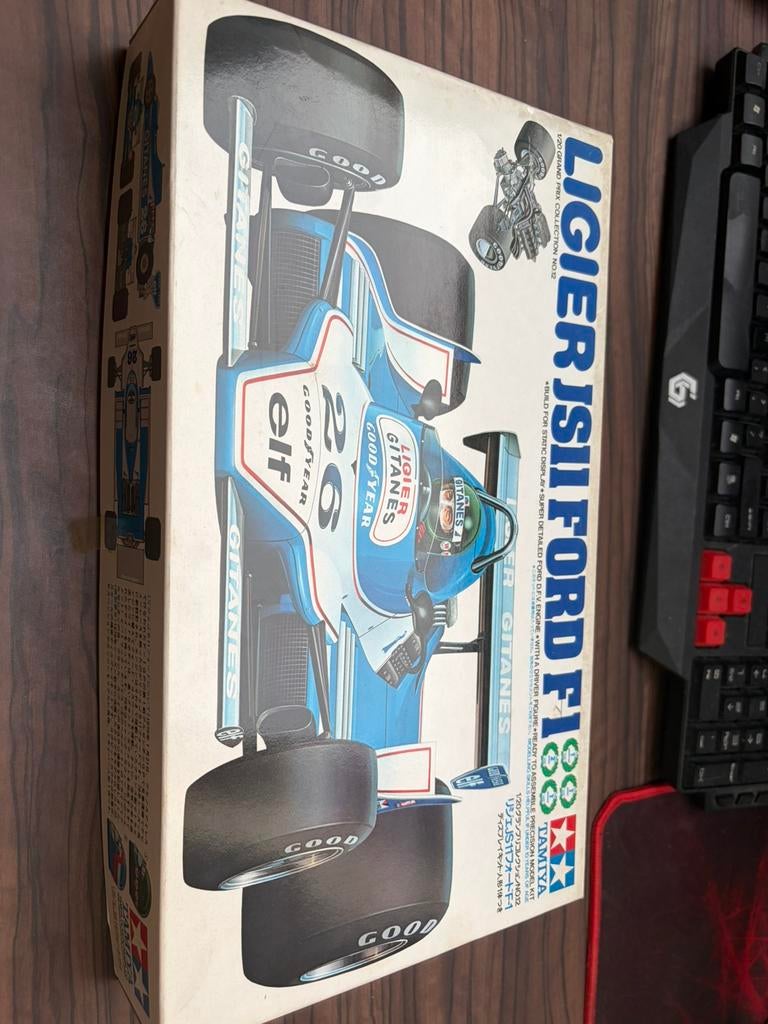 Tamiya Ligier JS11 Ford F1 1/20NO.GC2012**1100, Hobby en Vrije tijd, Ophalen, Auto, Groter dan 1:32, Zo goed als nieuw