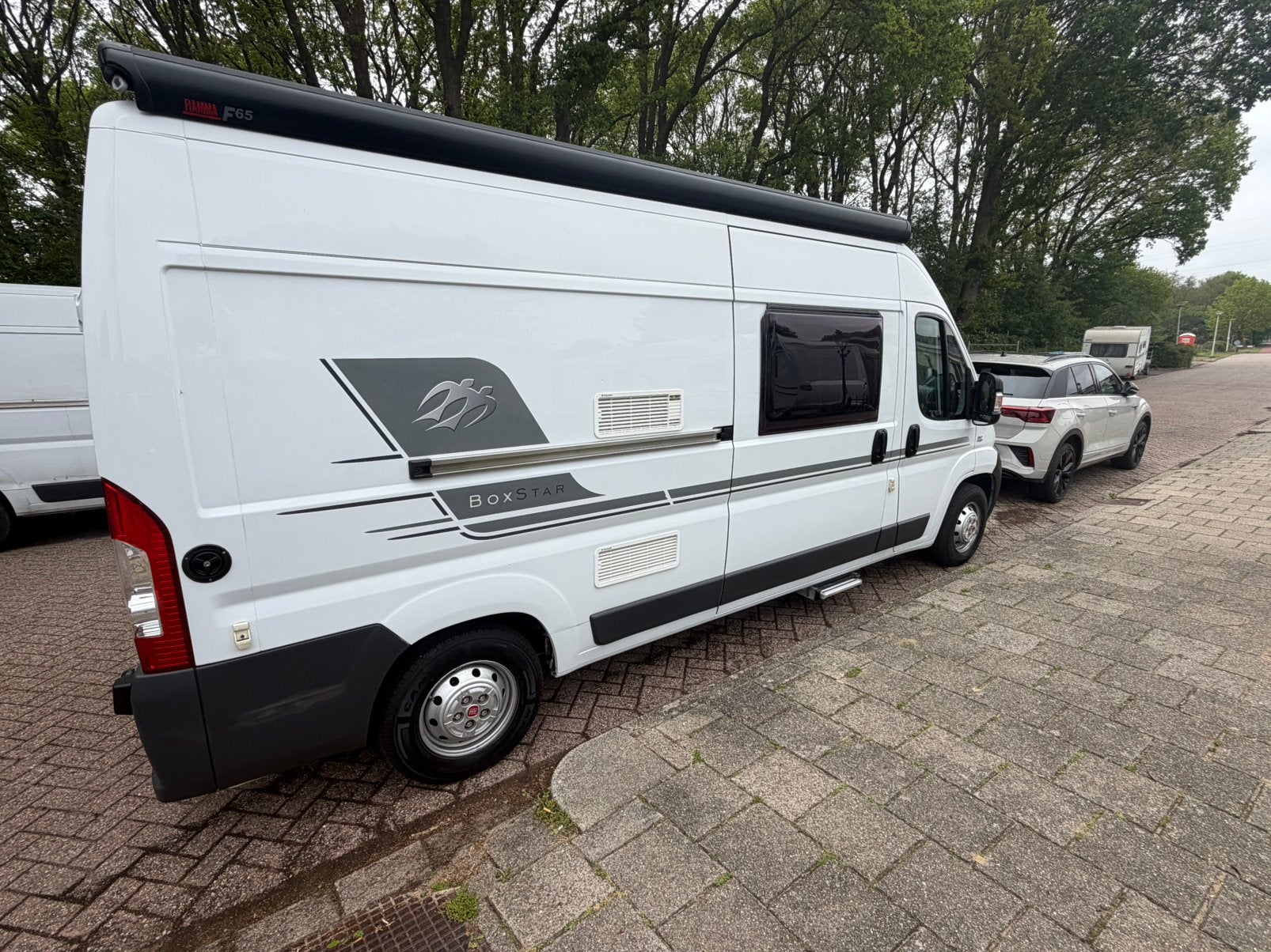Fiat Ducato camperbus, Rondzit, Koelkast, Bedrijf, Knaus