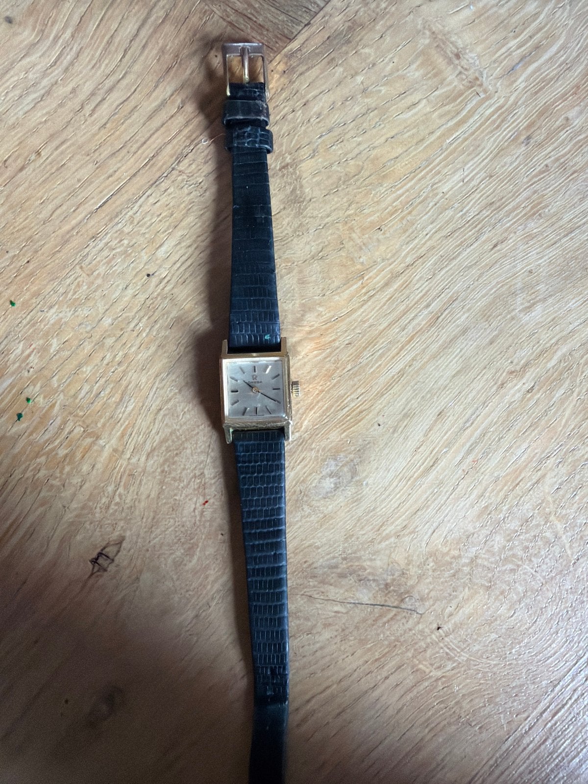 Vintage Omega Opwindhorloge - Klassiek en Elegant, Polshorloge, Goud, Ophalen, Overige merken