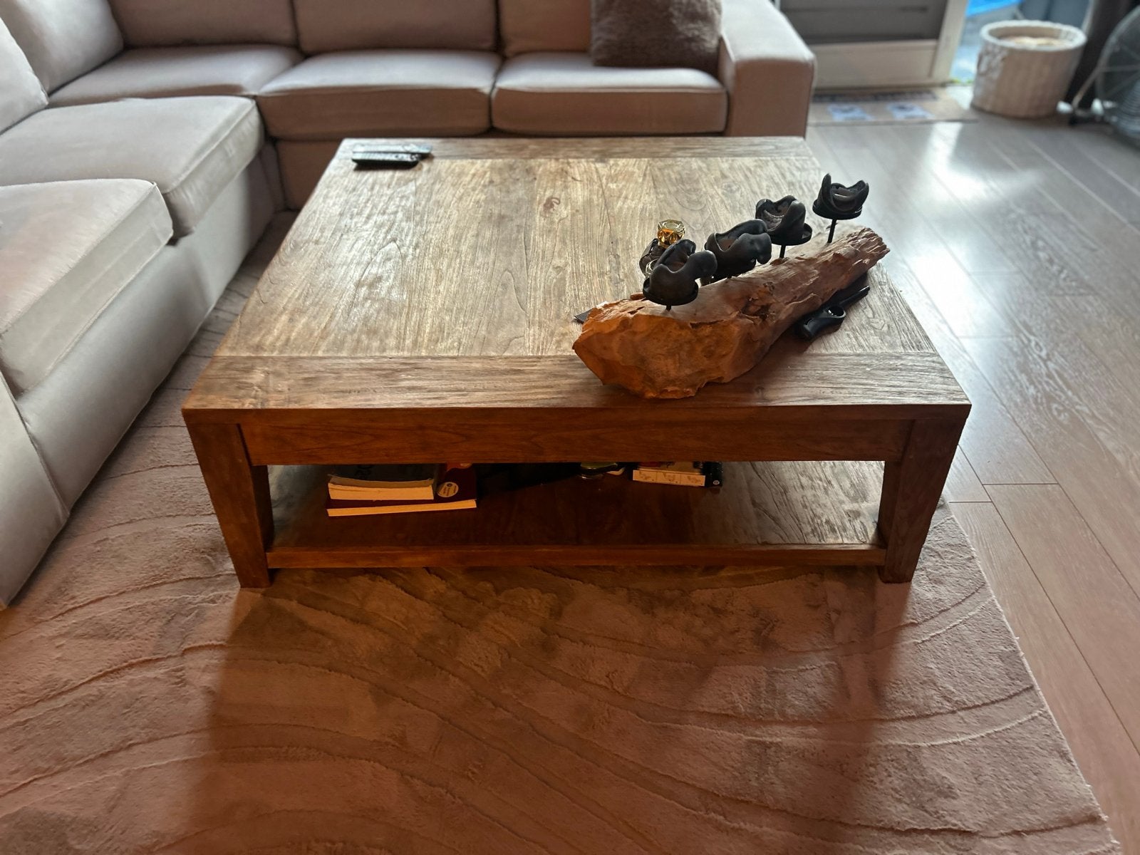 Massieve Teakhouten Salontafel, Huis en Inrichting, Ophalen, Gebruikt, 100 tot 150 cm, Minder dan 50 cm