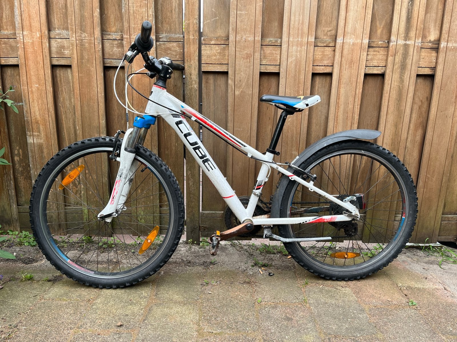 Cube kinderfiets 24 inch - Wit/Blauw, Gebruikt, Hardtail, Ophalen, Overige merken