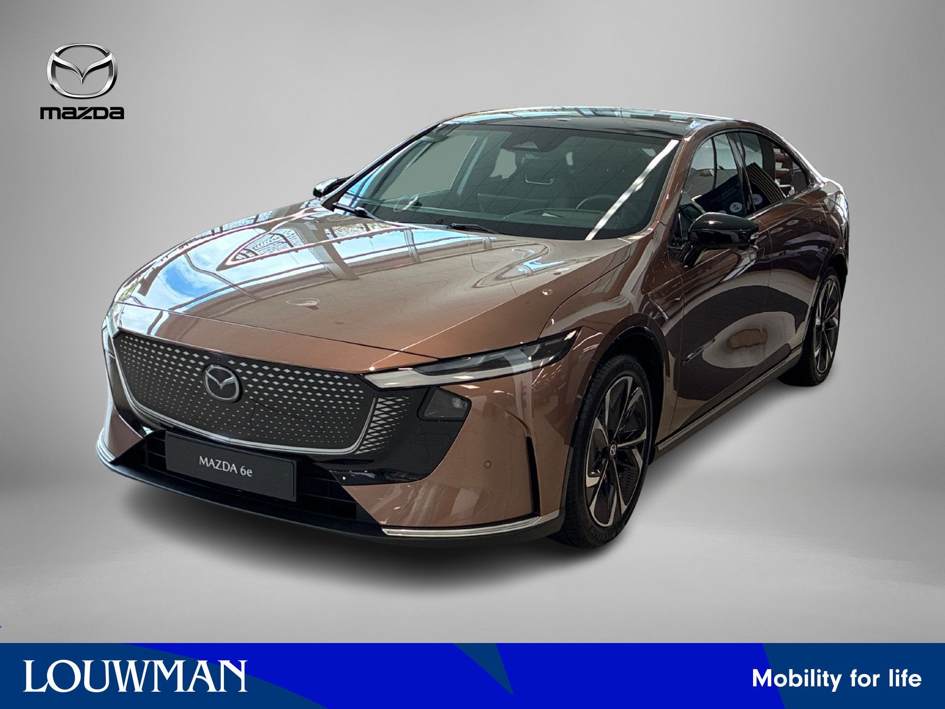 Mazda 6e Takumi 68.8 kWh | Nieuwe auto WLTP 479 km van 10% t, Automaat, 12 maanden, Beige, 375 min