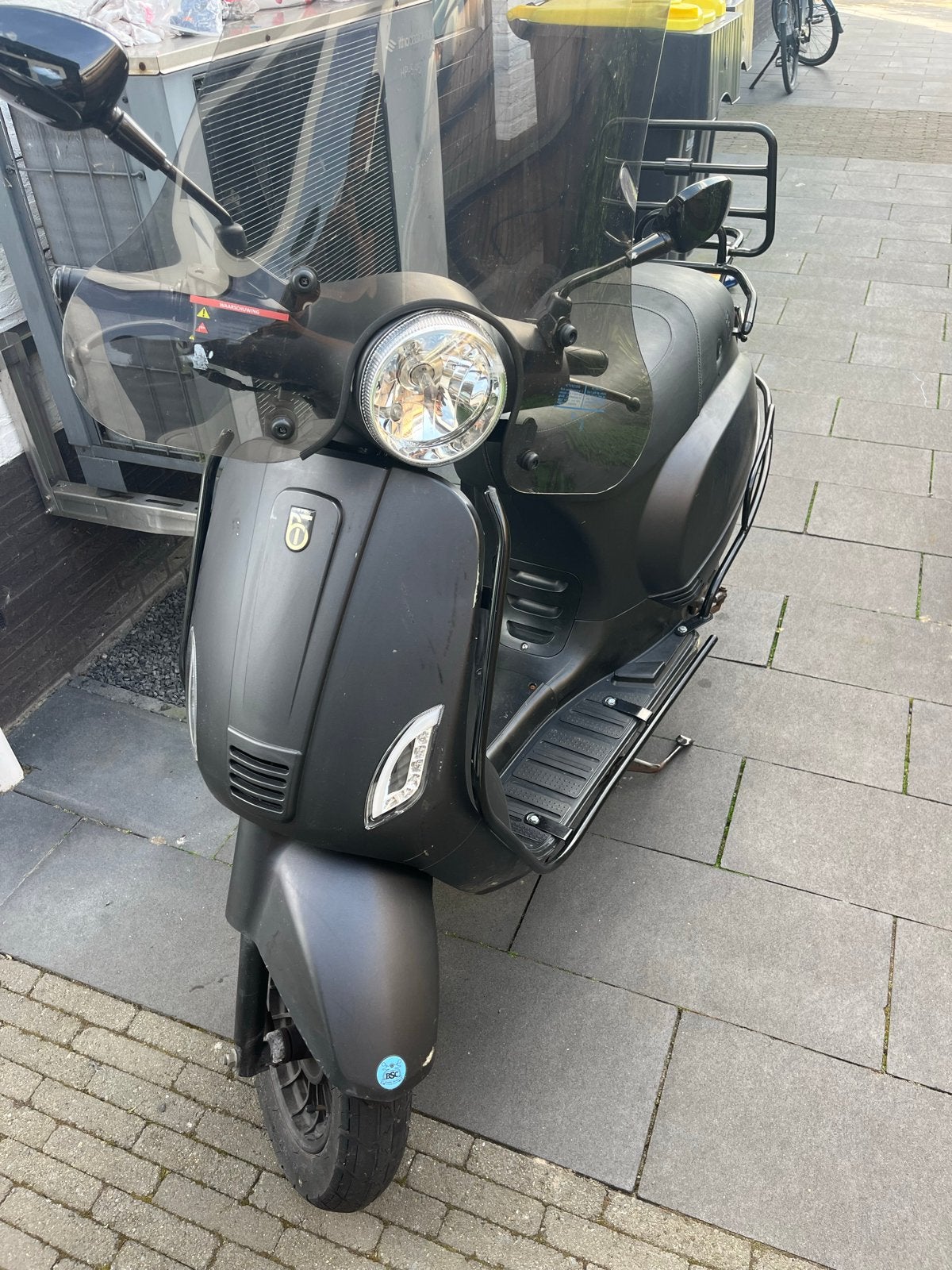 Scooter btc zwart., Ophalen, Gebruikt