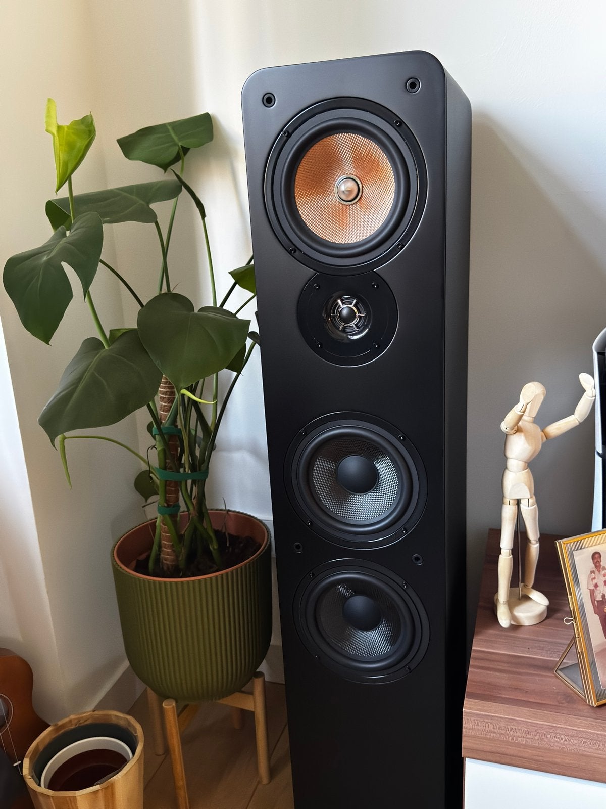 Teufel Ultima 40 Mk4 - NIEUW + AVR (optional), 120 tot 150 watt, Zo goed als nieuw, Center speaker, Ophalen