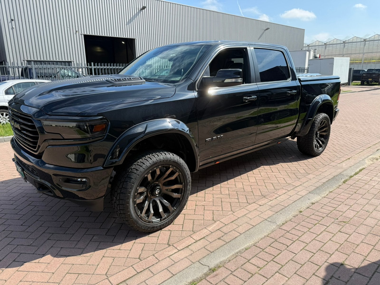 4 stuks Fender flares Husky liners in kleur gespoten, Auto-onderdelen, Overige, Banden en Velgen, Overige maten, Ophalen of Verzenden
