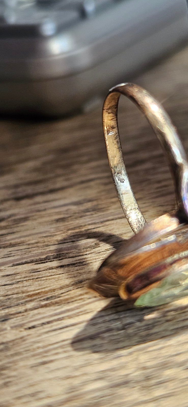 Vintage 14 karaat gouden ring 585 met grote groene steen, Ophalen of Verzenden, Dame, Goud, Goud