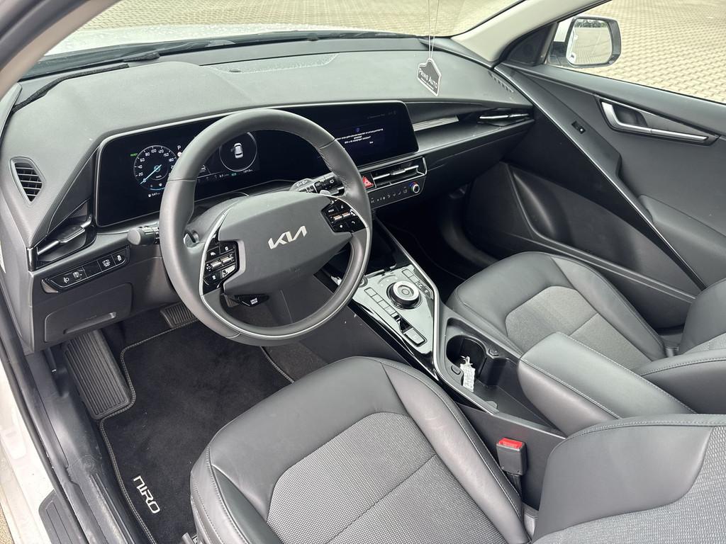 Kia Niro 1.6 GDi Hybrid ExecutiveLine |SCHADE PORTIER+DORPEL, 1374 kg, Gebruikt, 150 pk, Leder en Stof