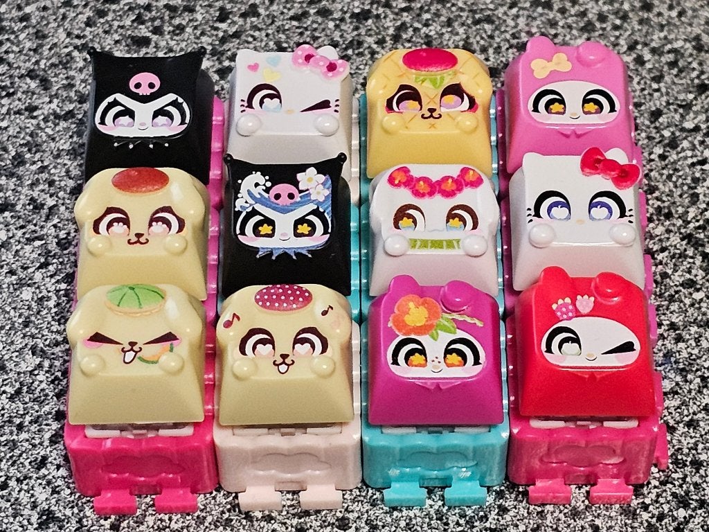Hello Kitty Clickeez 2,50 euro per stuk, Ophalen of Verzenden, Zo goed als nieuw
