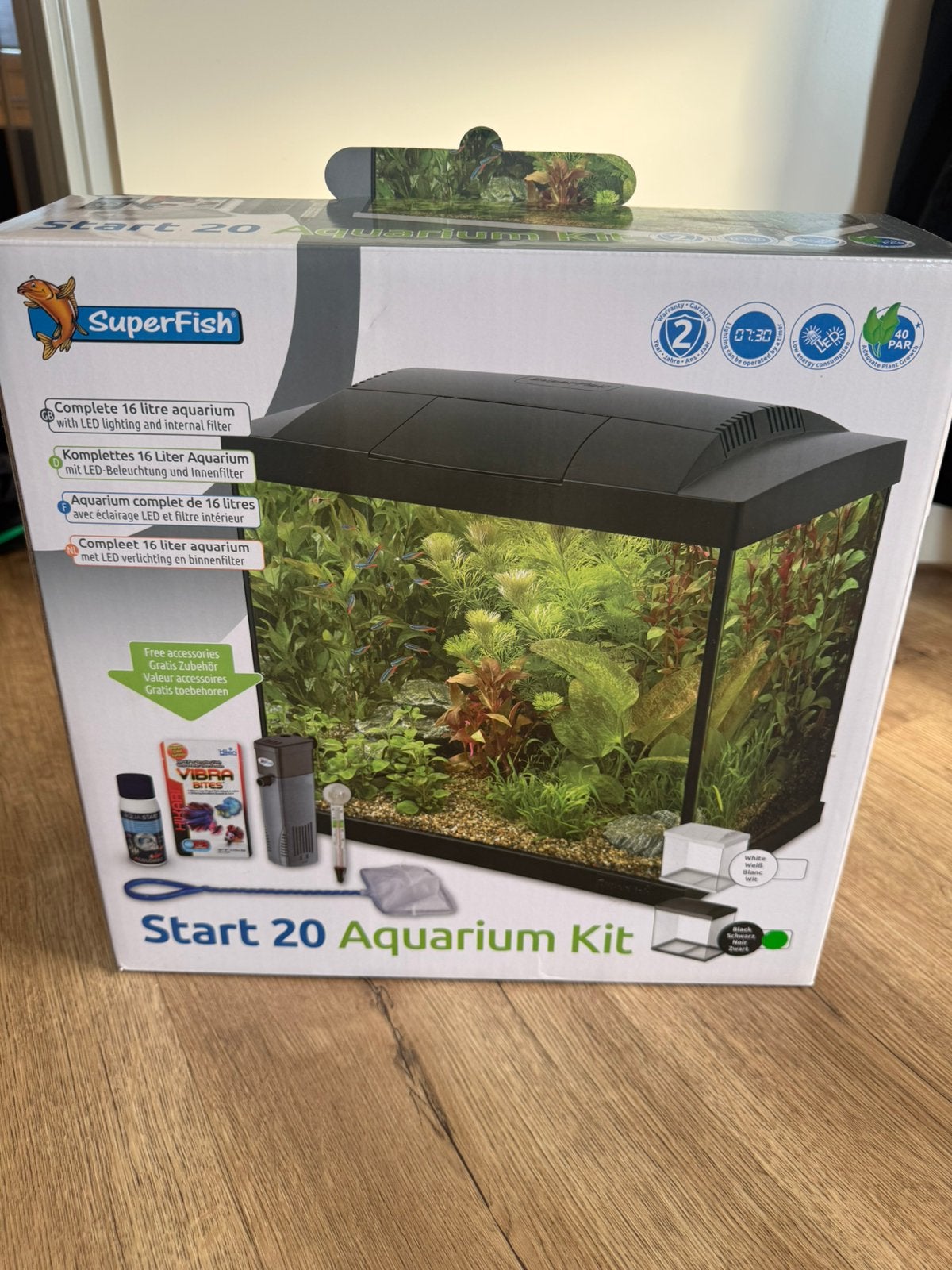 Start 20 Aquarium Kit zwart (nieuw!), Ophalen, Zo goed als nieuw, Leeg aquarium