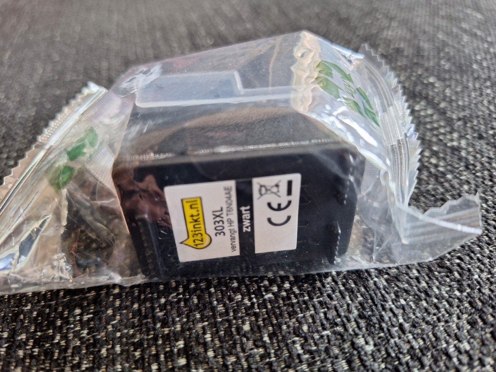 Zwart 303XL cartridge (vervangt HP T6N04AE), Ophalen of Verzenden, Nieuw, Cartridge