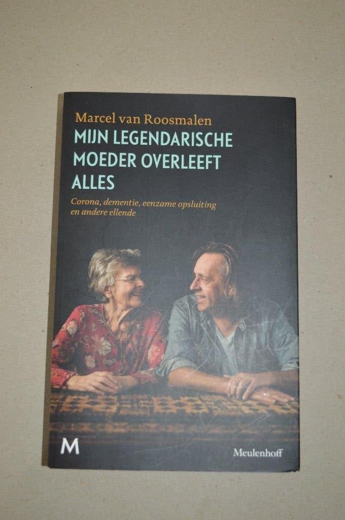 Mijn legendarische moeder overleeft alles - M van Roosmalen, Ophalen of Verzenden, Zo goed als nieuw, Nederland, Marcel van Roosmalen