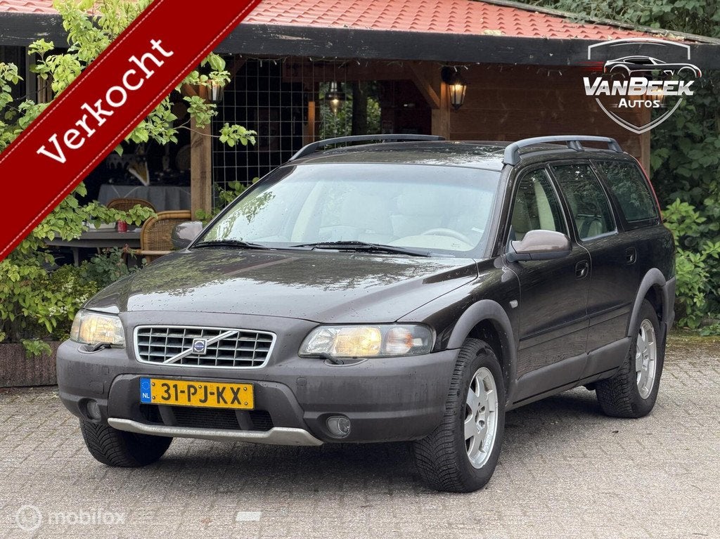 Volvo V70 2.4 T AWD Xc Apk Airco, Auto's, Volvo, Automaat, Electronic Stability Program (ESP), Bruin, V70