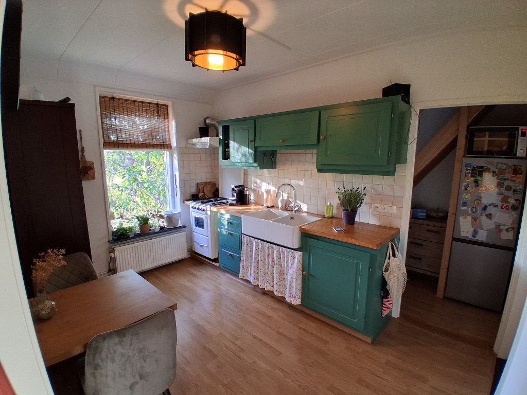 Zelfstandige woonruimte te huur per 1 september, Huizen en Kamers, Kamers te huur, 50 m² of meer, Utrecht