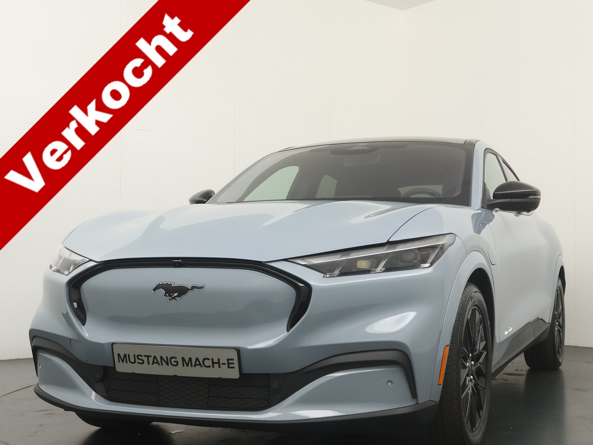 Ford Mustang Mach-E Extended Premium RWD 88 kWh | Pano Dak |, Automaat, Achterwielaandrijving, Leder, Nieuw