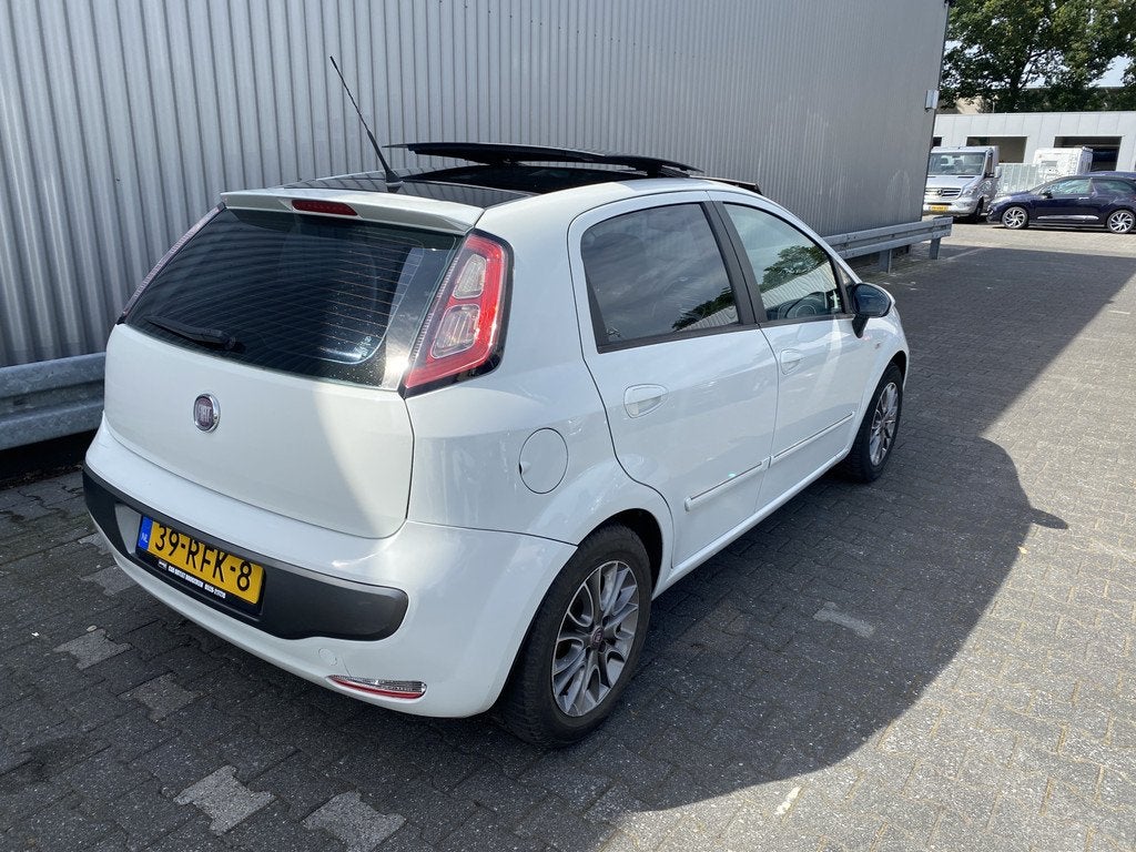 Fiat Punto Evo 1.3 M-Jet Dynamic Clima, Leer, Stoelvw, Pano,, Auto's, Fiat, Voorwielaandrijving, Euro 5, Gebruikt, Zwart