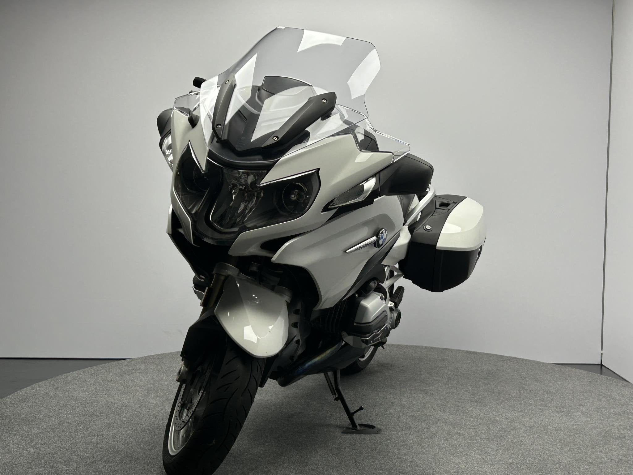 BMW R1200RT, Einsteinlaan 5
2289 CC  Rijswijk, NL, 1170 cc, Meer dan 35 kW, Toermotor