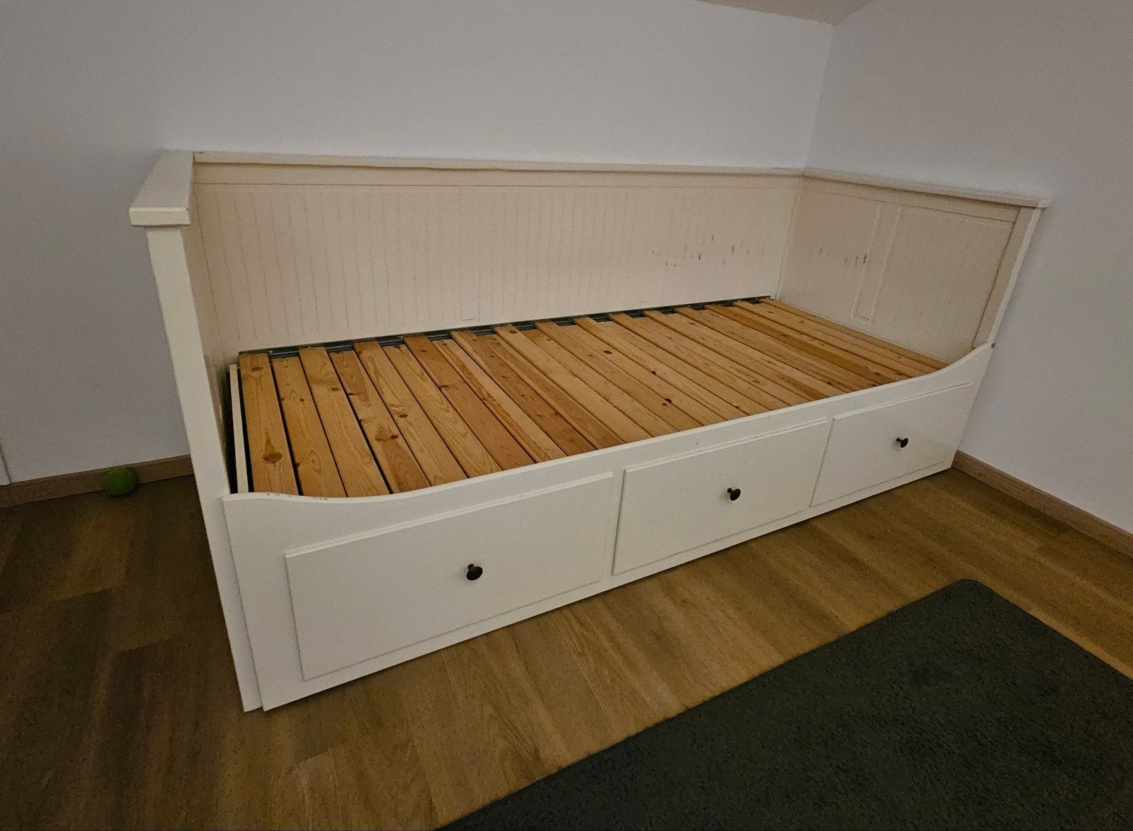 IKEA pull-out bed with mattress, or bed and separate mattres, Huis en Inrichting, Slaapkamer | Bedden, Ophalen, Wit, Tweepersoons
