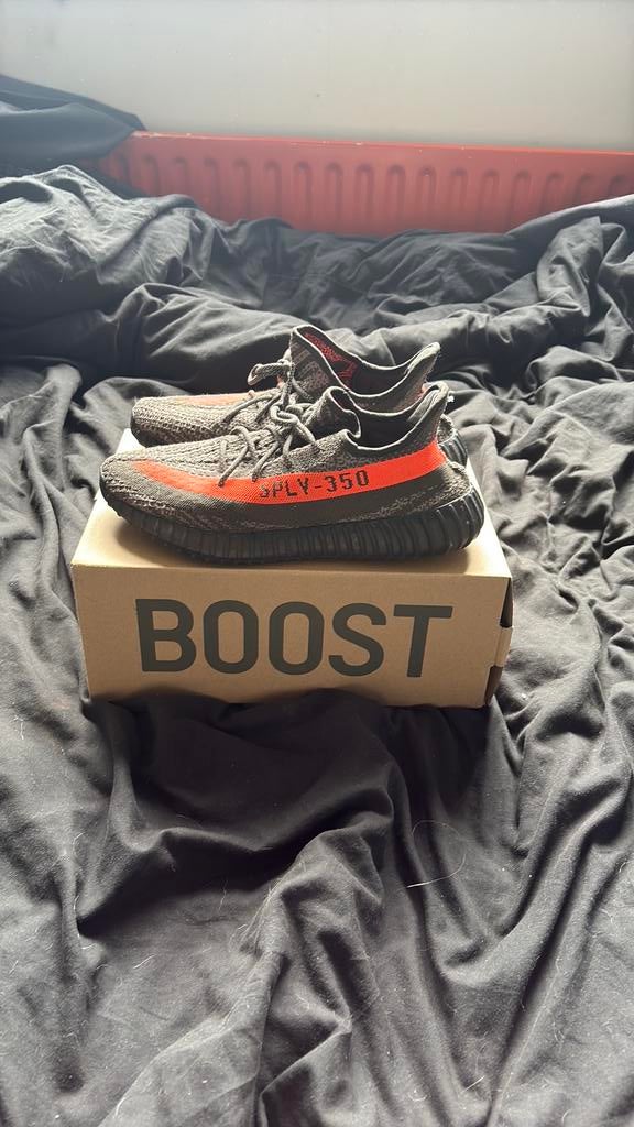 Yeezy boost 350, Kleding | Heren, Schoenen, Ophalen of Verzenden, Zo goed als nieuw