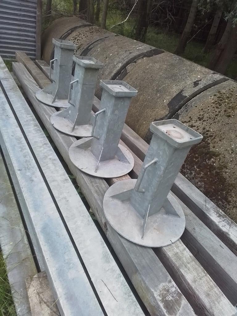 Verhoging zeecontainer kolom met voetplaat, Ophalen