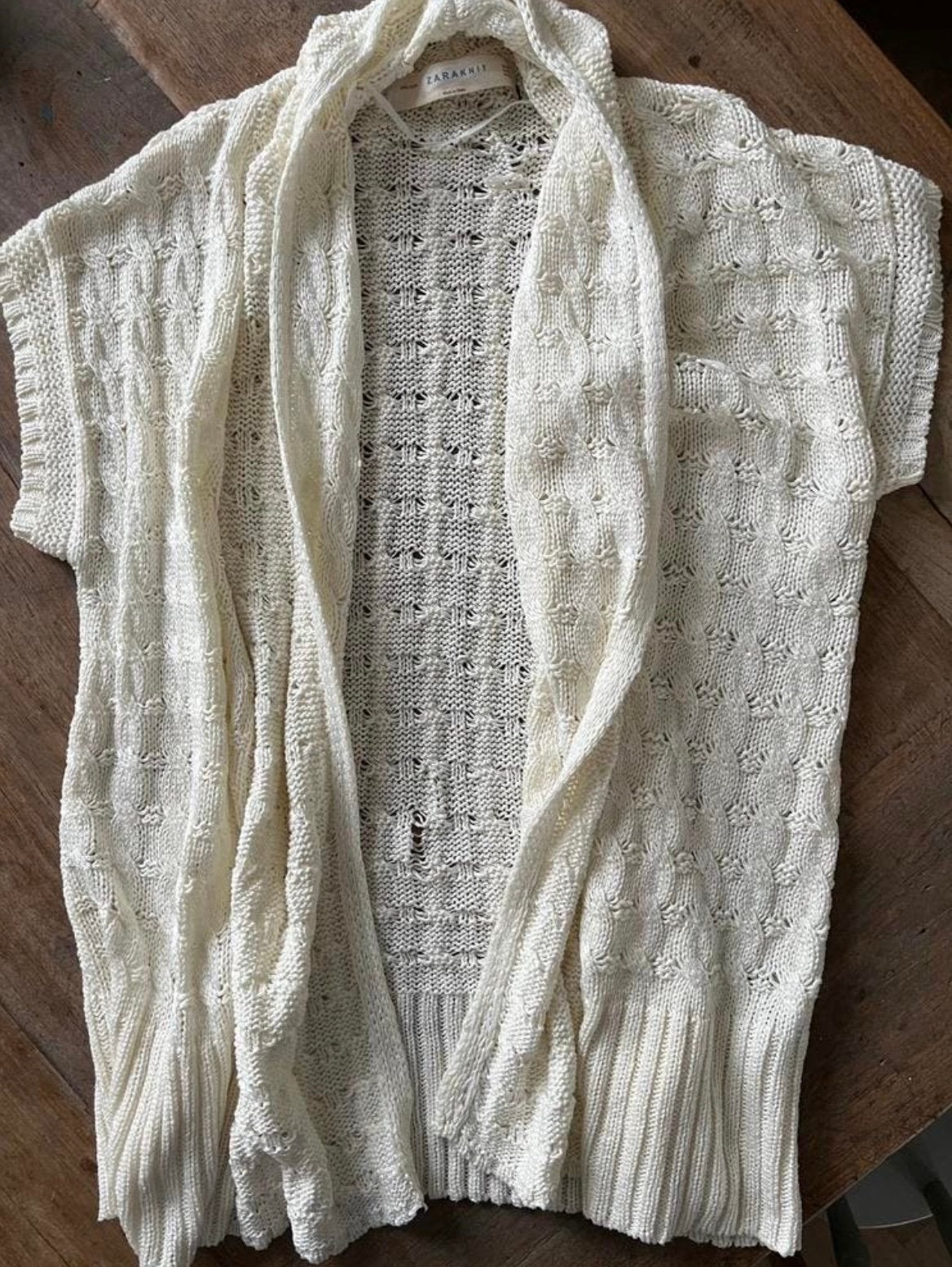 Vestje Zara maat m, Kleding | Dames, Truien en Vesten, Ophalen of Verzenden, Zo goed als nieuw