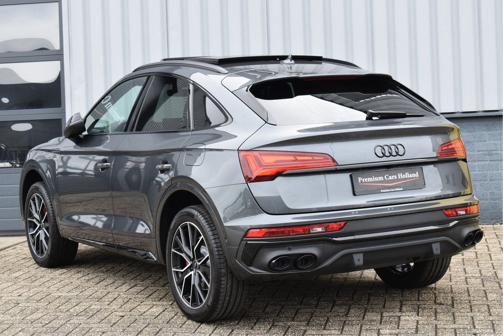 Audi Q5 Sportback 50 TFSI e S-Line 299 Pk Pano RS-Leder Rood, Automaat, Gebruikt, Euro 6, 4 cilinders