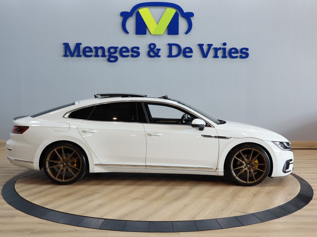 Volkswagen Arteon 1.5 TSI Business R Line Airco ECC | Panora, 12 maanden, Arteon, 4 cilinders, Wit