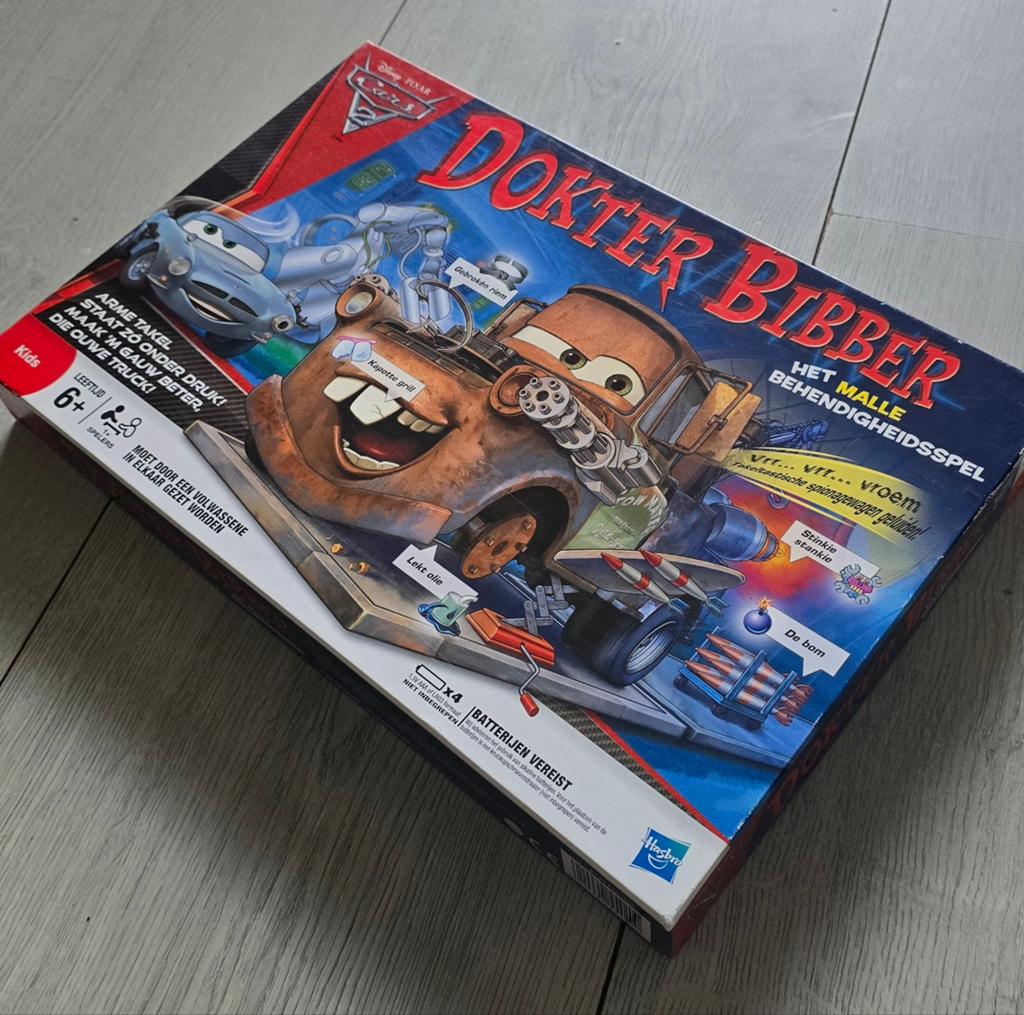 Dokter Bibber Cars 2 - Mist 1 stukje, Een of twee spelers, Ophalen of Verzenden, Gebruikt, Hasbro