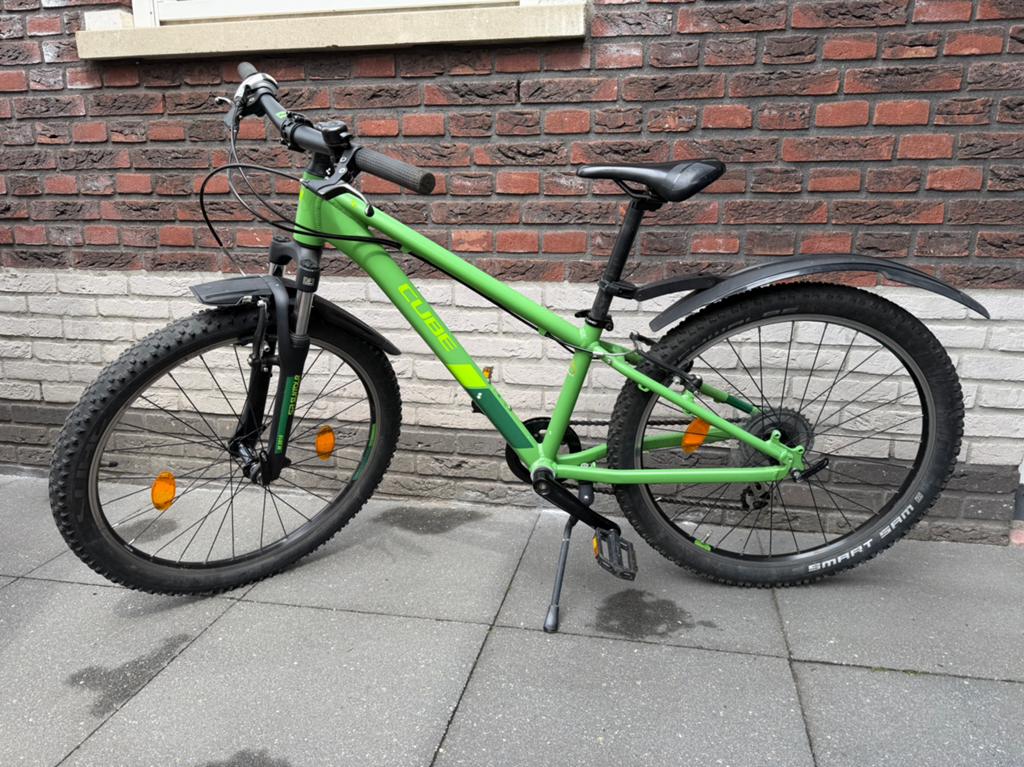 Cube kinder mountainbike Acid 240, Fietsen en Brommers, Fietsen | Mountainbikes en ATB, Gebruikt, Velgrem, Ophalen, Overige merken