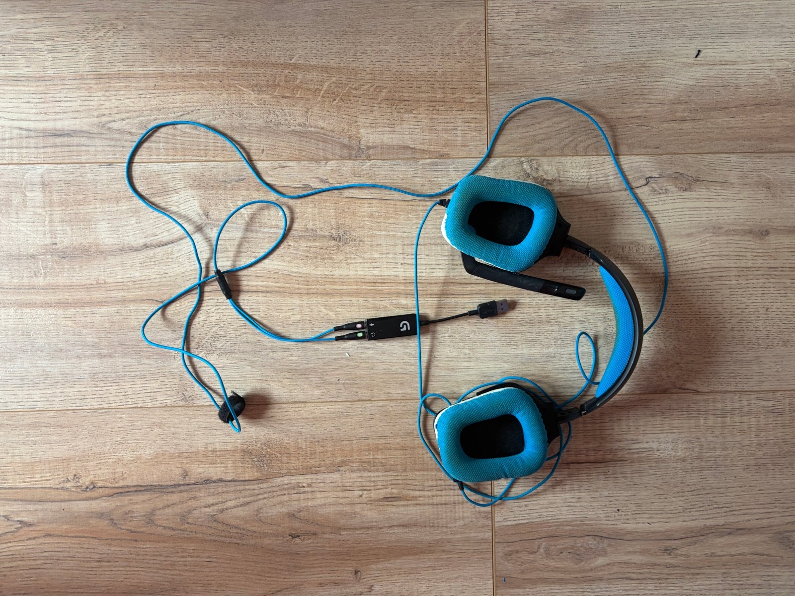 Logitech G430 Gaming Headset - Blauw/Zwart, Gebruikt, Surround, Over oor (circumaural), Ophalen