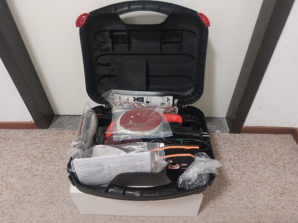Black&Decker multi-schuurmachine KA250k, Ophalen, Gebruikt, Minder dan 600 watt, Excentrische schuurmachine