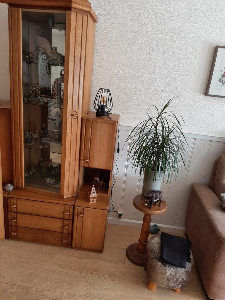 Vitrinekast blank eiken patine met verlichting, Glas, Gebruikt, 200 cm of meer, Ophalen of Verzenden