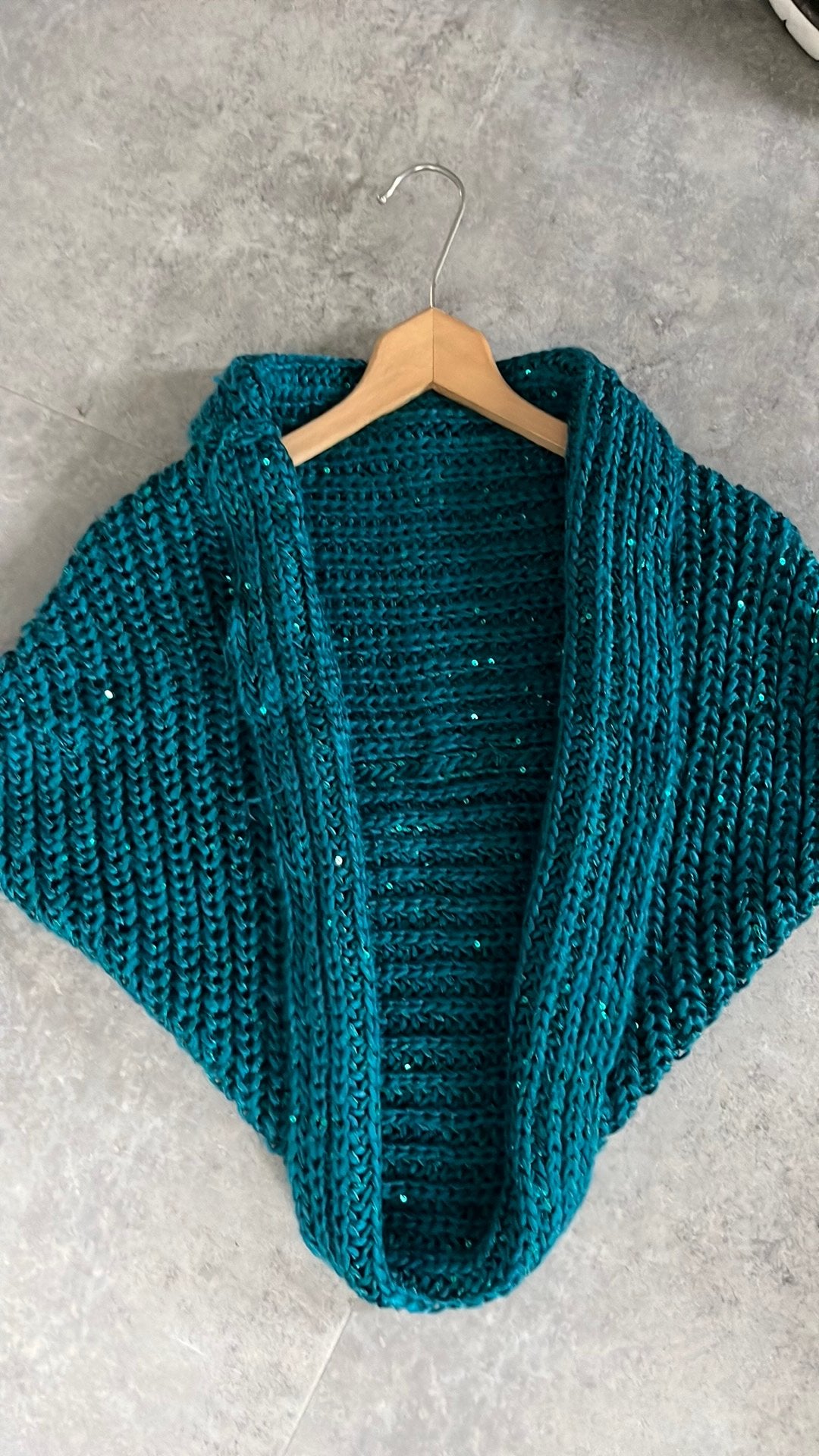 Groene bolero met pailletten, Ophalen of Verzenden, Zo goed als nieuw, Groen