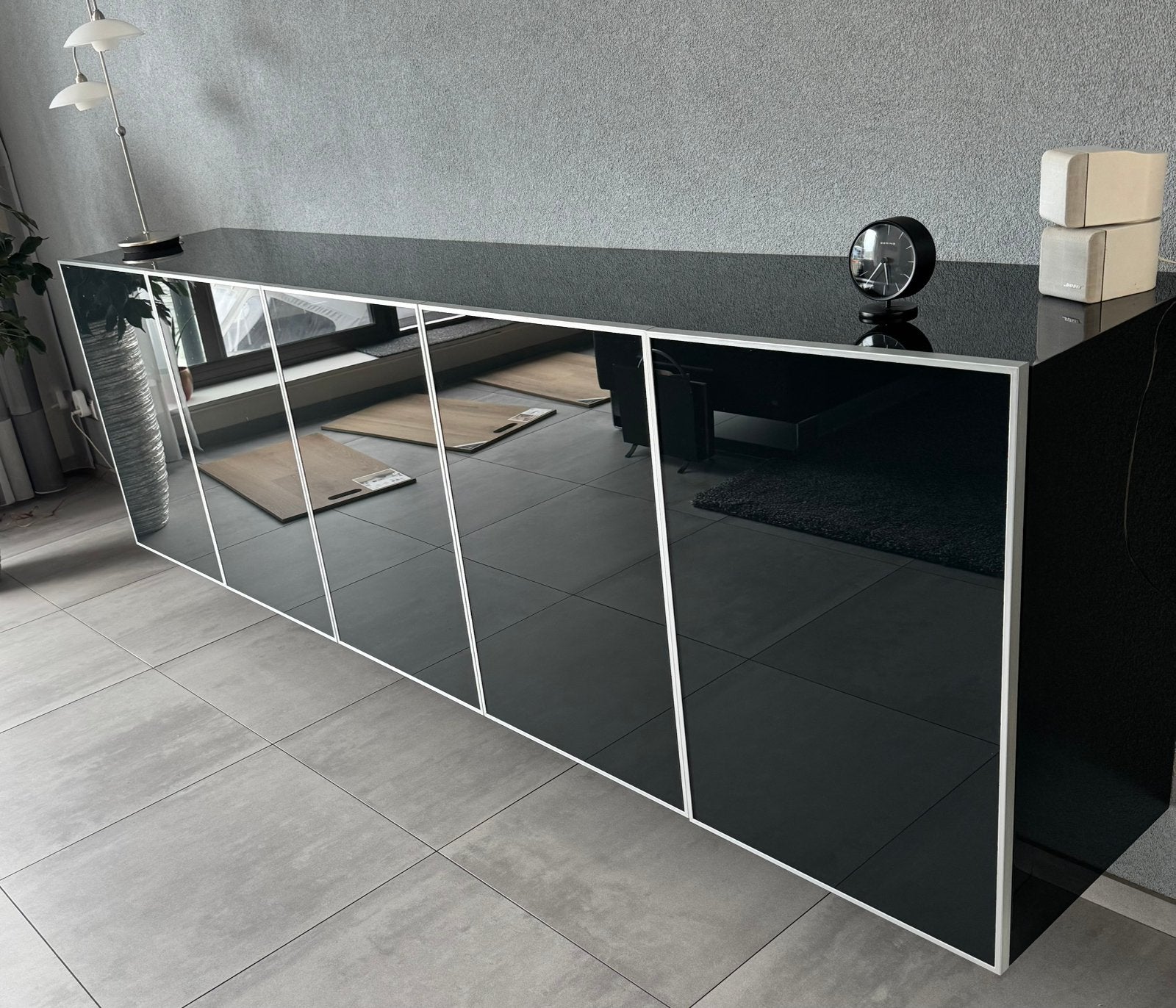 Dressoir en tv meubel vrijhangend hoogglans, Huis en Inrichting, Kasten | Televisiemeubels, Ophalen, Gebruikt, 200 cm of meer