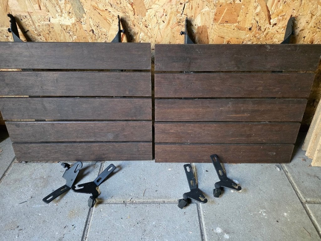Originele zijtafels voor The Bastard Large 2025 (set van 2), Ophalen, Zo goed als nieuw, The Bastard