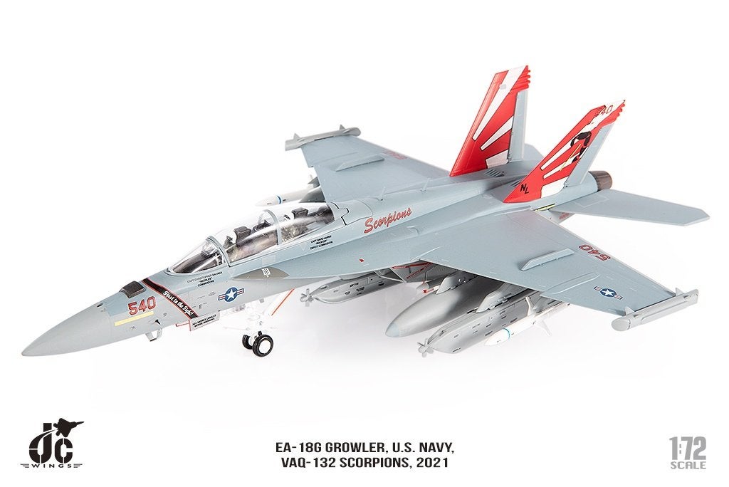 Boeing EA-18G Growler VAQ-132 Scorpions U.S. Navy JC Wings, Glow2B Germany GmbH Erlenbacher Str. 3 shop@glow2b.de, Schaalmodel