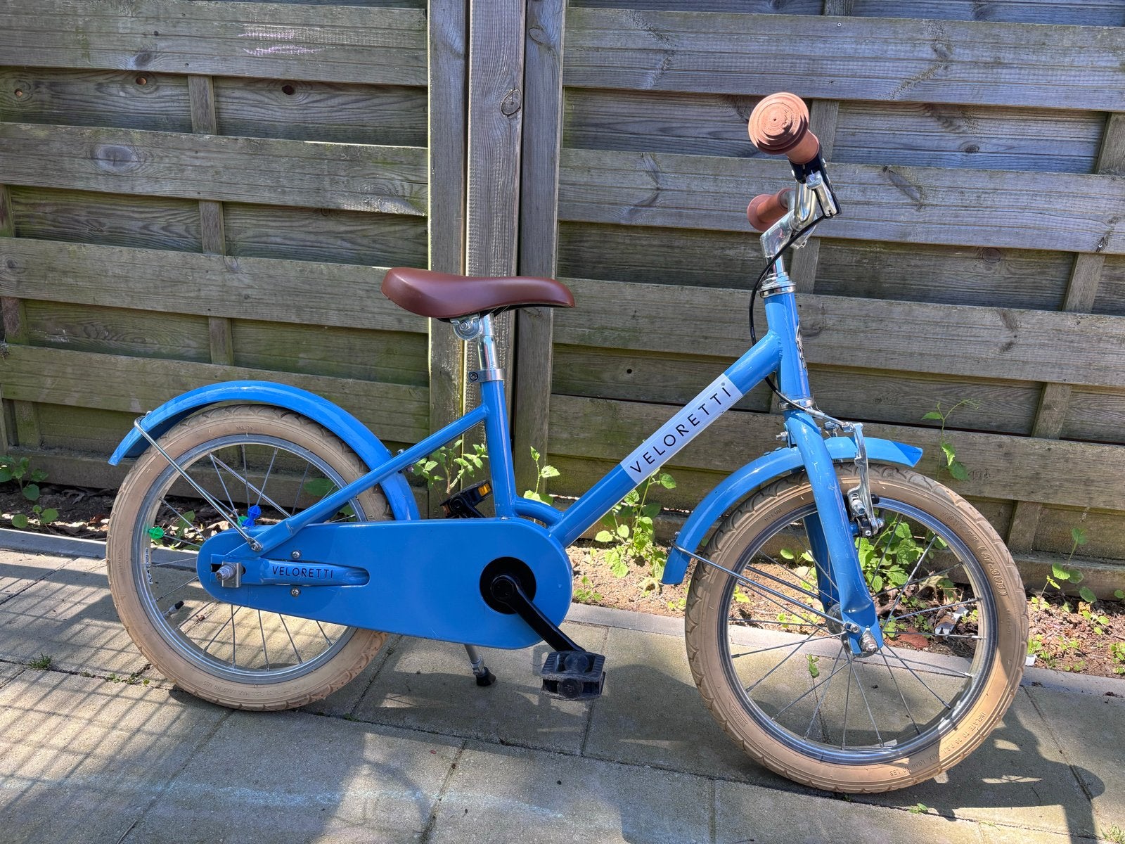 Veloretti Kinderfiets 16 inch - blauw (3-6 jaar), Ophalen, Zo goed als nieuw, Velgrem, 16 tot 20 inch