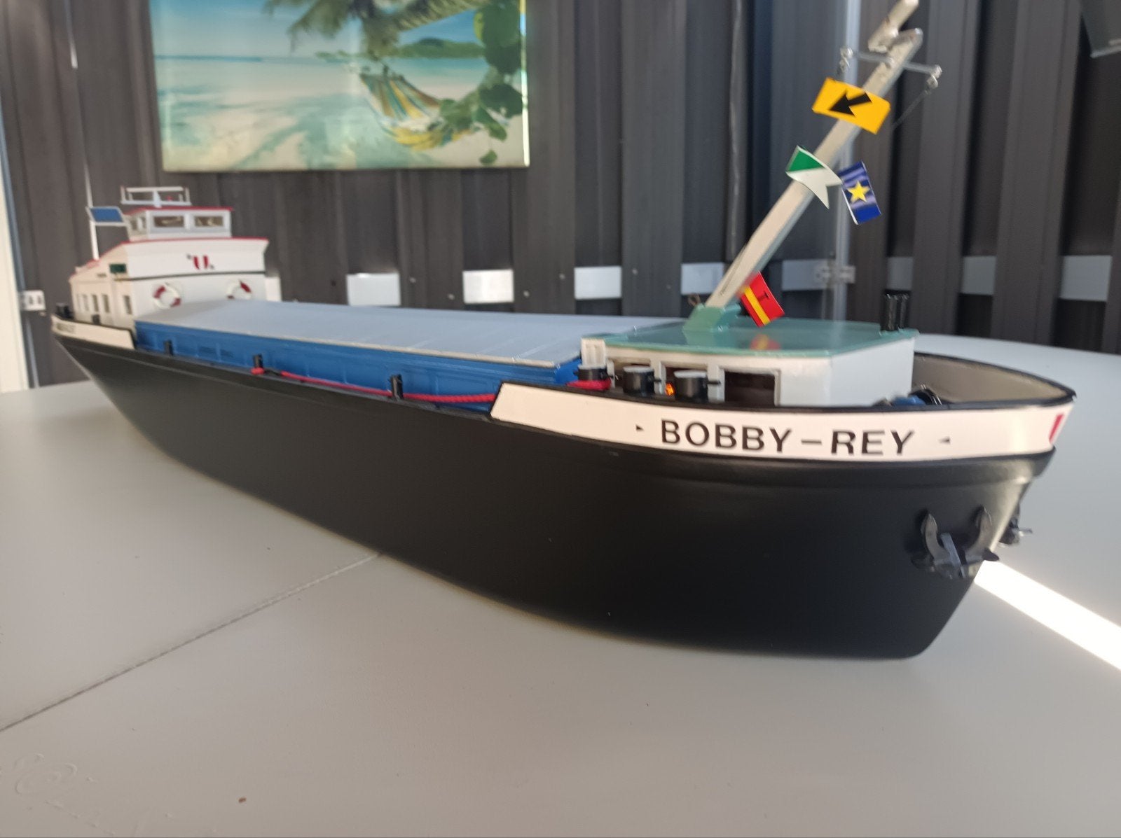 Zeer mooi gebouwd binnenvaartschip Bobby Rey, Ophalen, Zo goed als nieuw