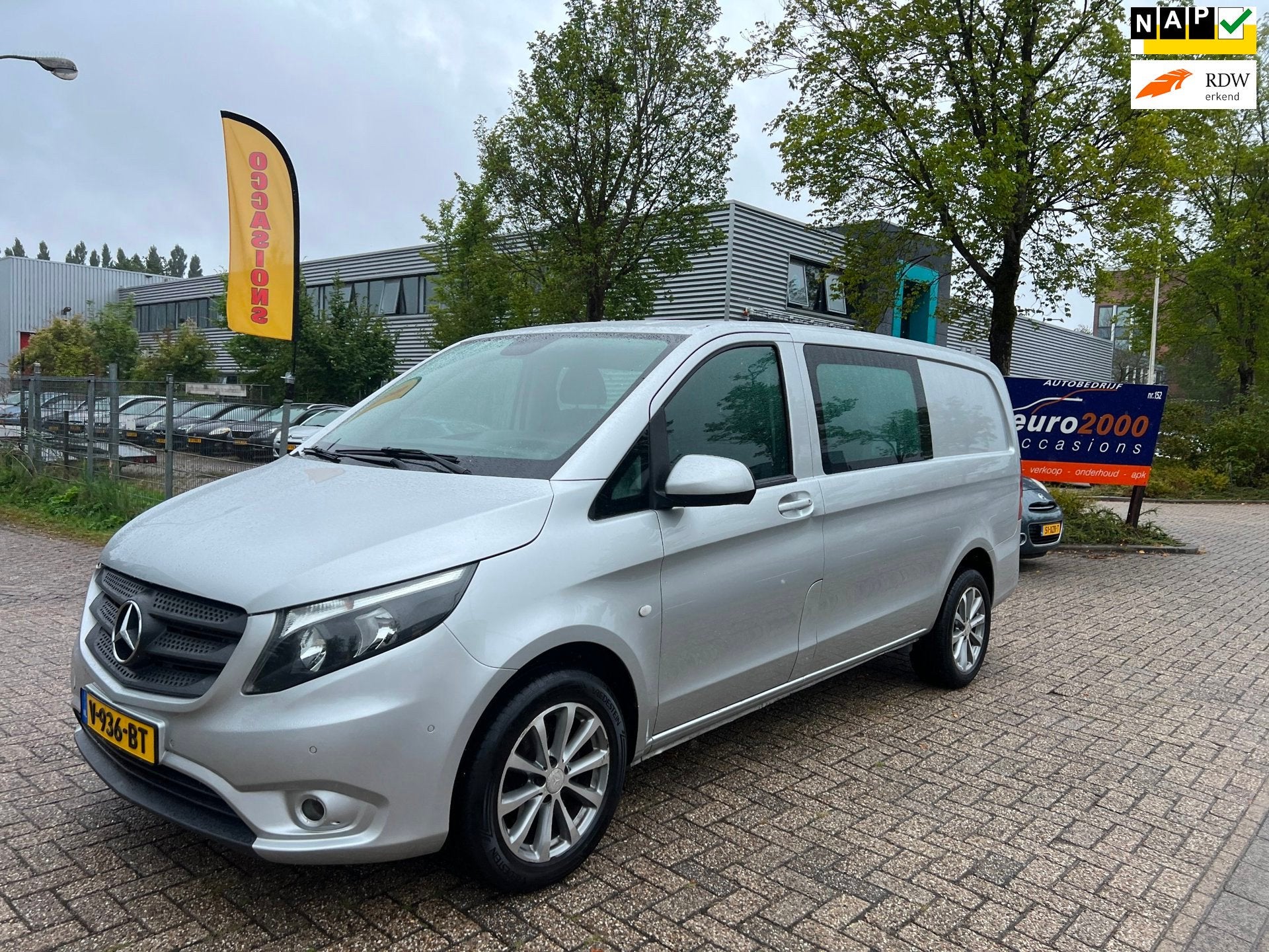 Mercedes-Benz Vito 114 CDI Lang DC - AUTOMAAT - CAMERA !, Automaat, Gebruikt, Euro 6, 4 cilinders