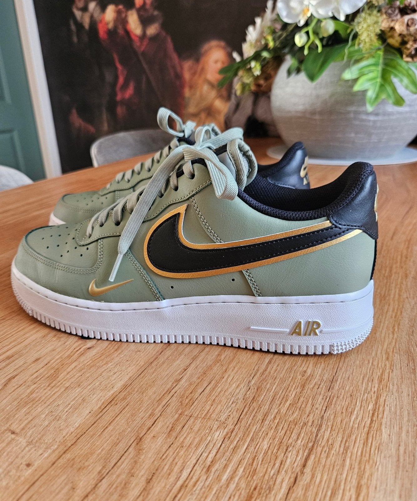 Nike Air Force 1 Olive Green/Black/Gold - Maat 42.5, Overige kleuren, Nike, Ophalen of Verzenden, Sneakers of Gympen