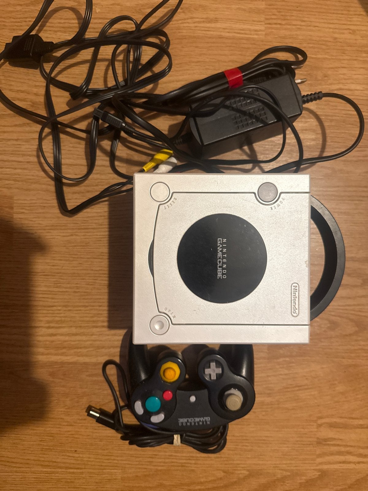 Nintendo GameCube - Compleet en Werkend Getest, Spelcomputers en Games, Spelcomputers | Nintendo GameCube, Ophalen, Gebruikt, Zilver