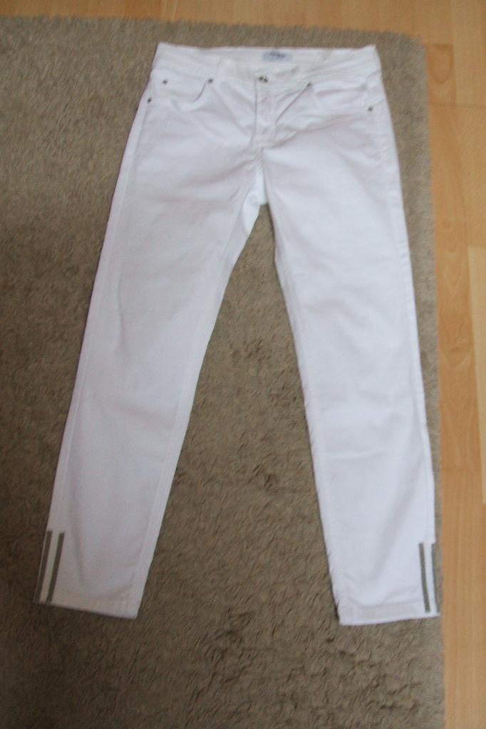 Bijna NIEUWE Angels Ornella Chain jeans / broek wit mt. 38, Wit, Ophalen of Verzenden, Zo goed als nieuw, W30 - W32 (confectie 38/40)