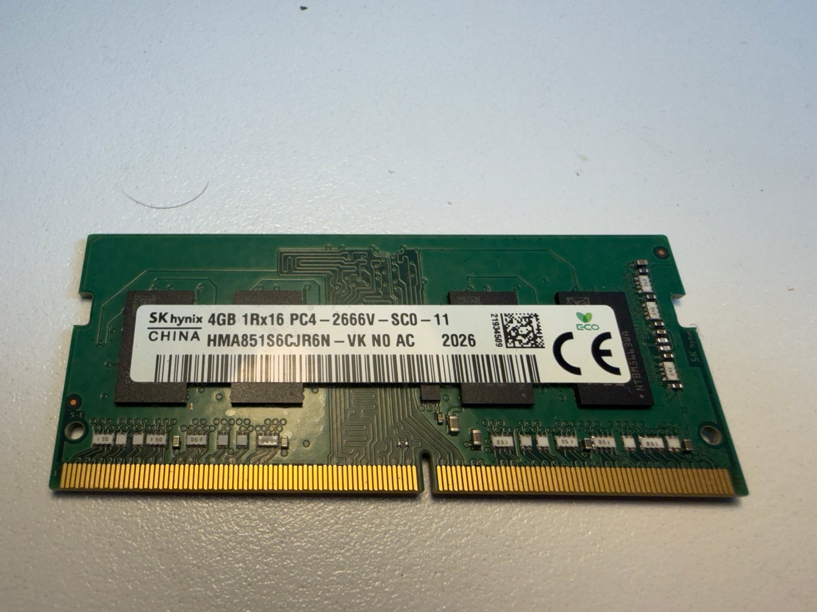 SK Hynix 4GB DDR4 RAM 1Rx8 2666V-SCO-11 voor Laptop, DDR4, Ophalen of Verzenden, Zo goed als nieuw, Laptop