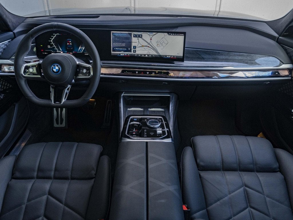 BMW i7 M70 xDrive | M Performance Pack | Connoisseur Pack |, Auto's, BMW, Gebruikt, Zwart, Sedan, Lichtsensor